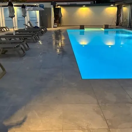 Casa Girasole 600 Mt Dal Mare Appartement Imperia