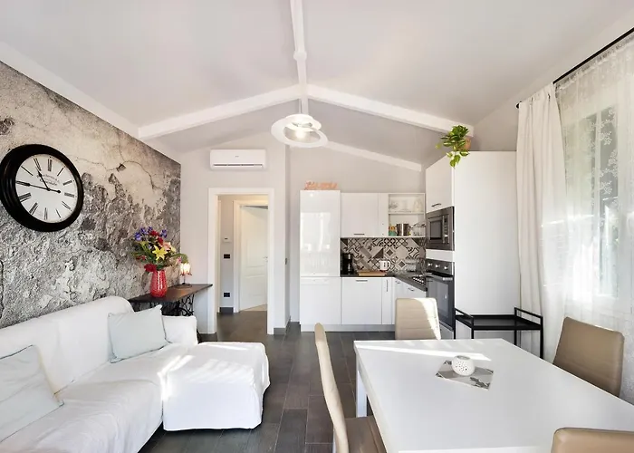 דירה Casa Girasole 600 Mt Dal Mare אימפריה